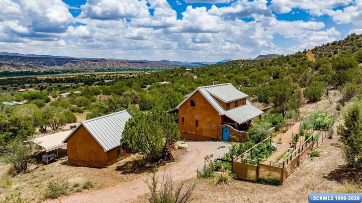 Property Photo: 309 Las Palomas Circle NM 88049