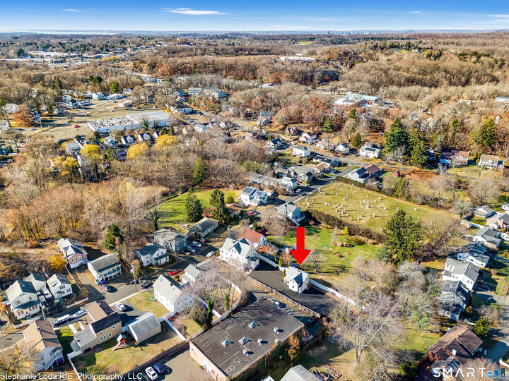Property Photo:  31 Monroe Street 4  CT 06405 