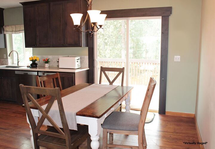 Property Photo: 4244 E 33rd Ave WA 99223