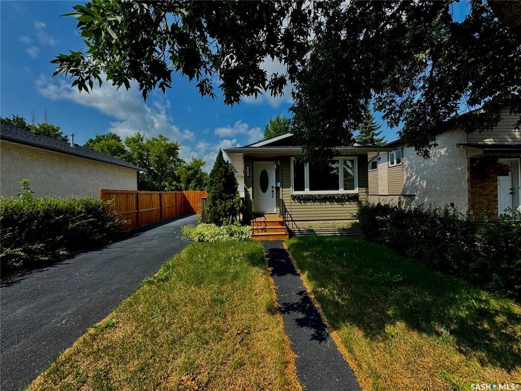 Property Photo: 7303 Blakeney Drive SK S4X 2N6