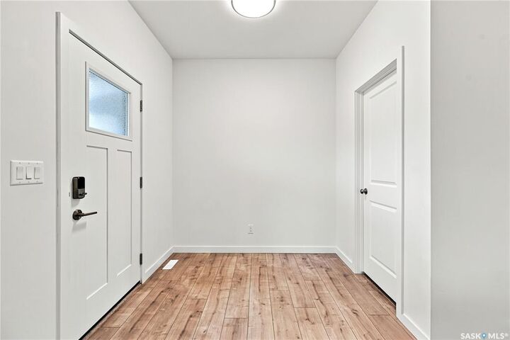 Property Photo: 1054 Brighton Gate SK S7V 1S6