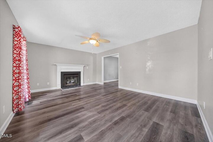 Property Photo: 2408 Cookshire Drive NC 27604