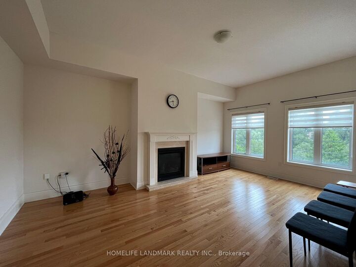 Property Photo: 58 Briarfield Avenue E ON L9N 0P4