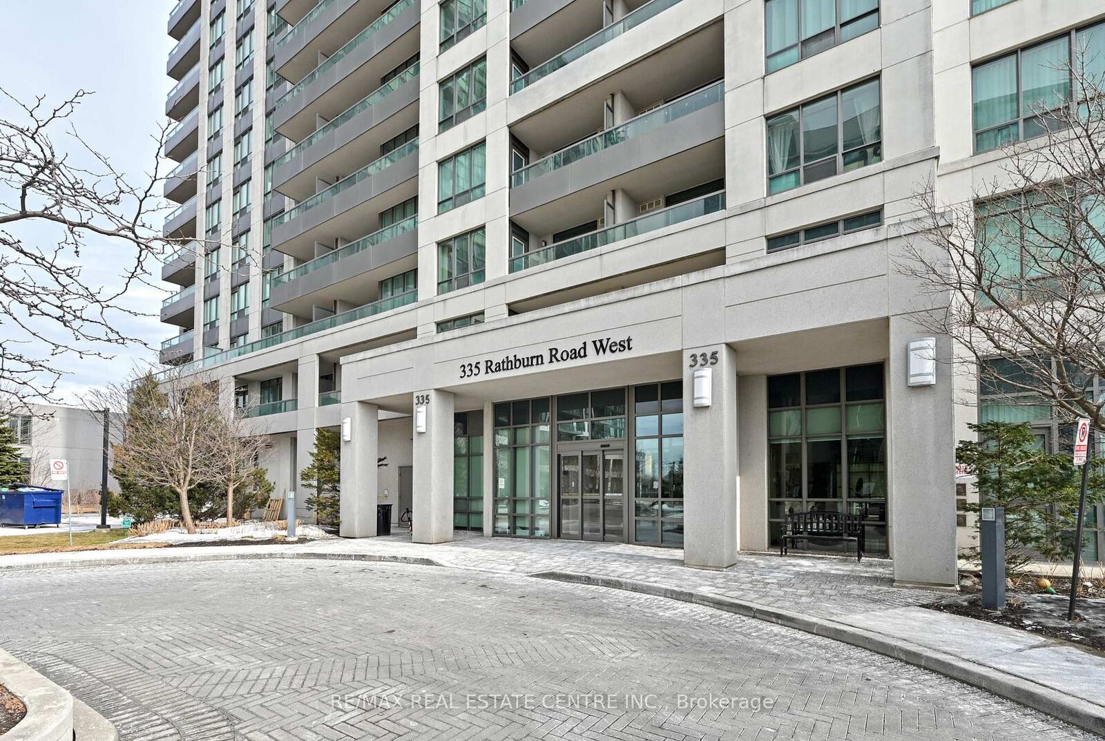 Property Photo: 335 Rathburn Road W 1108 ON L5B 0C8