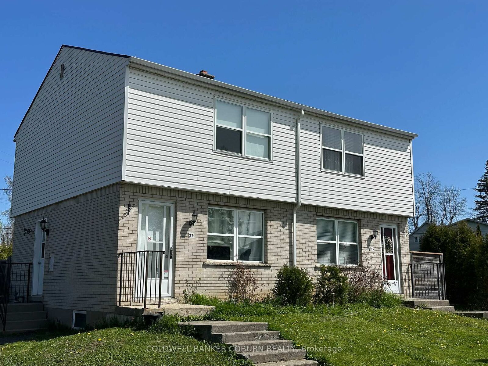 Property Photo: 25-27 Casselman Road ON K0C 1X0