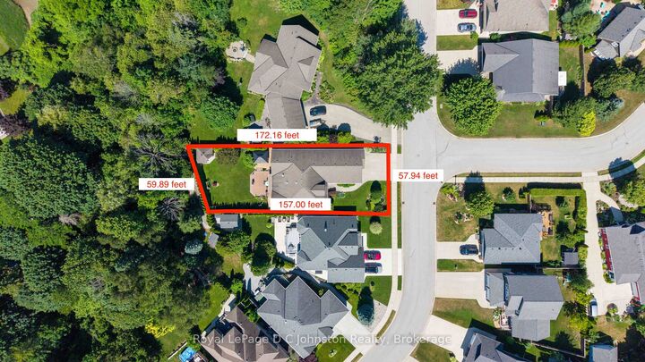 Property Photo: 569 Creekwood Drive ON N0H 2L0