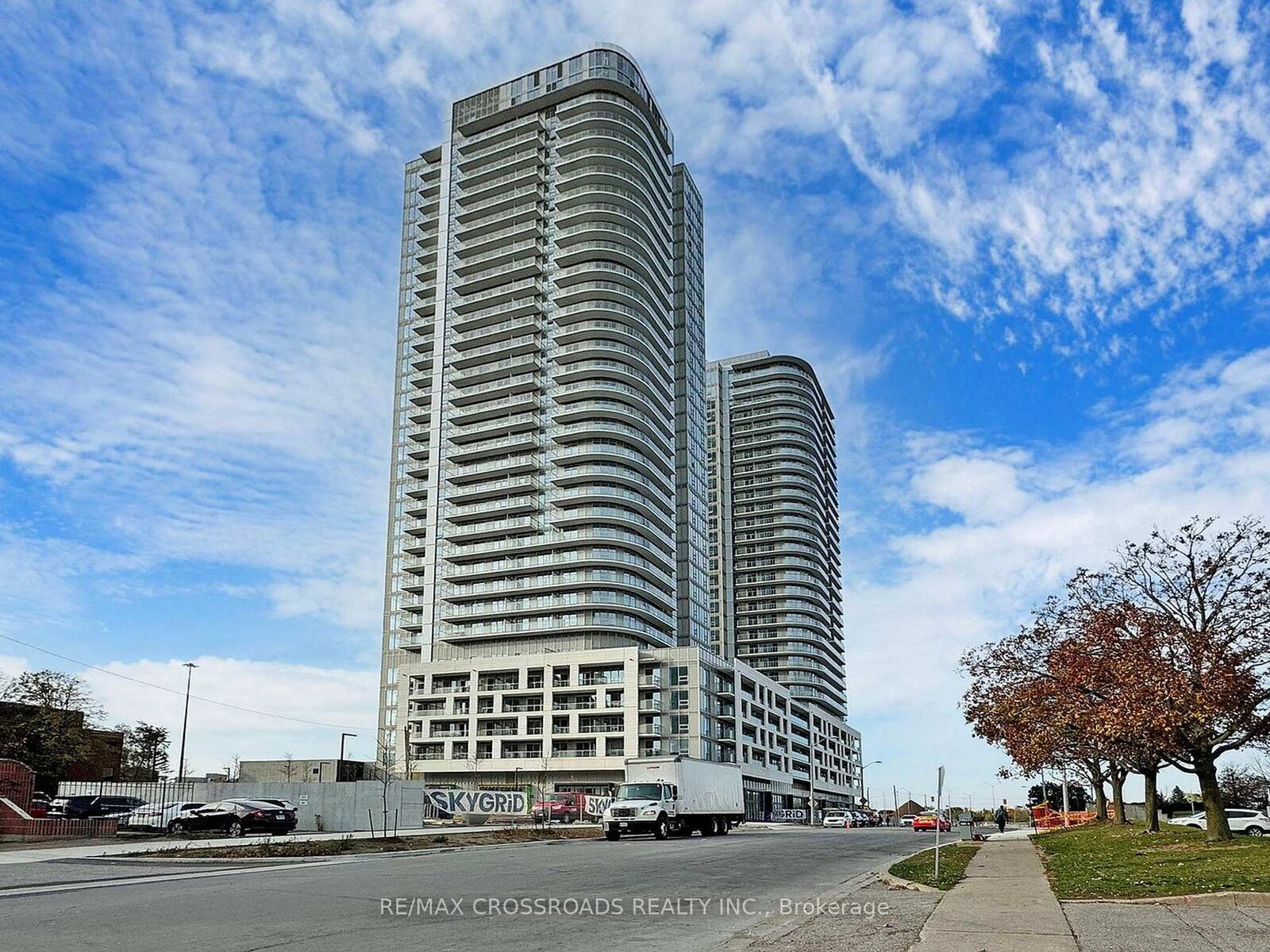 Property Photo: 2033 Kennedy Road 3303 ON M1T 0B9