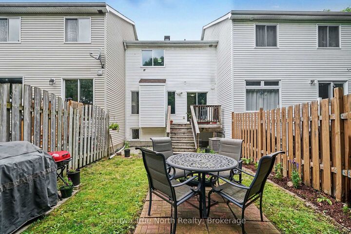 Property Photo: 78 Redpath Drive ON K2G 6E3