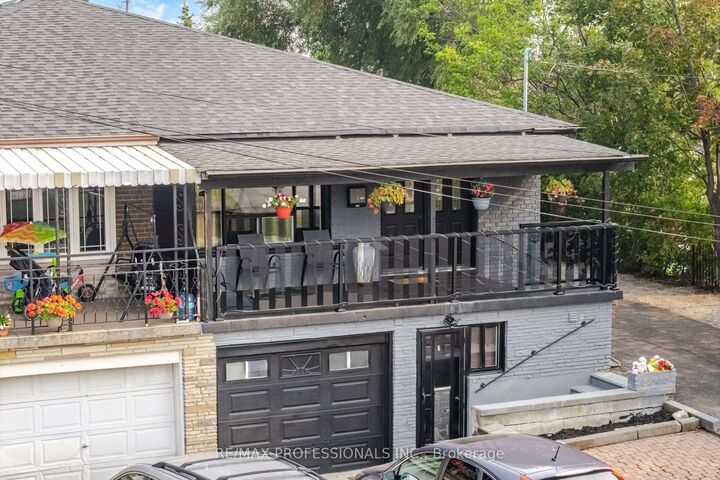 Property Photo: 50 Cobb Avenue ON M3L 2A3