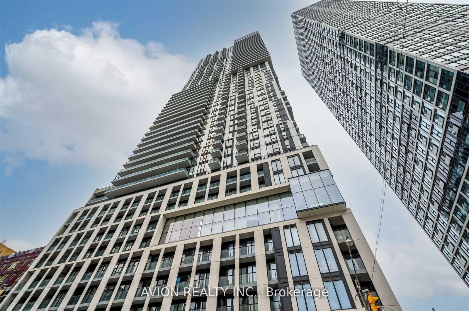 Property Photo: 251 Jarvis Street 3615 ON M5B 0C3