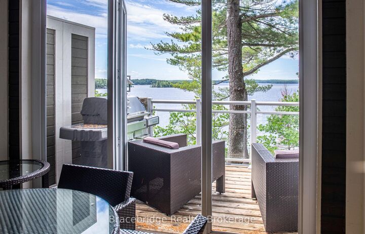 Property Photo: 1869 Muskoka Rd 118 Highway W L203-A2 ON P1L 1W8