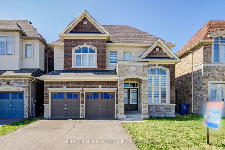 7 Charles White Court — photo 1