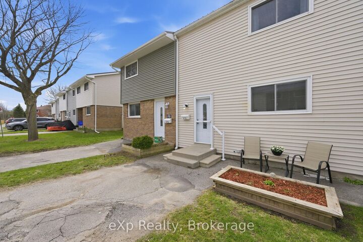 Photo de la propriété: 400 Westwood Drive F5 ON K9A 2B6