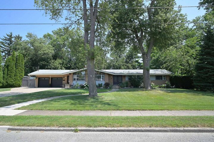 6292 Brookfield Avenue — photo 1