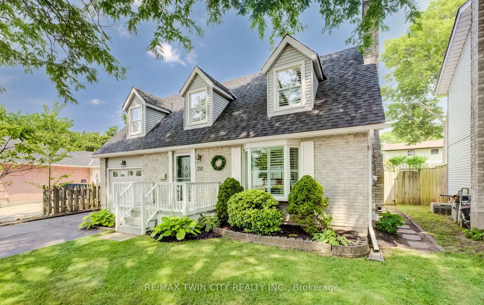 Property Photo:  292 Grand Ridge Drive  ON N1S 4X1 