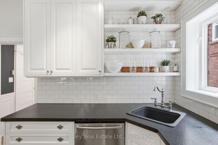 Property Photo: 202 Pine Street ON L9Z 2P2