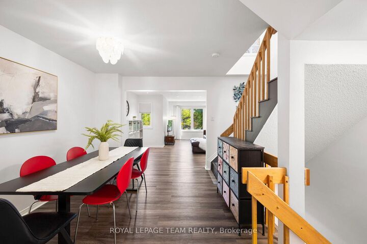 Property Photo: 212 Provender Avenue ON K1K 4N7