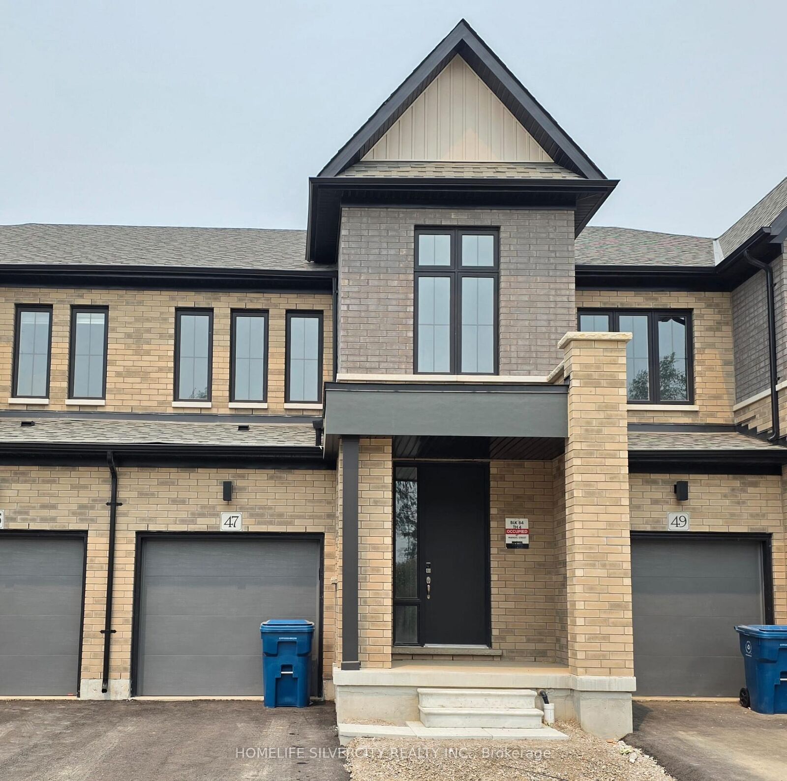 Property Photo: 47 Manuel Street ON N5A 0L9