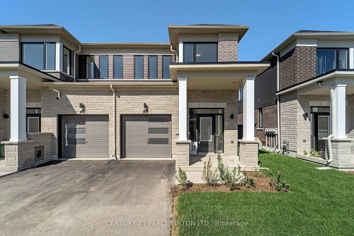Property Photo: 39 Watts Mews ON K9V 5Z5