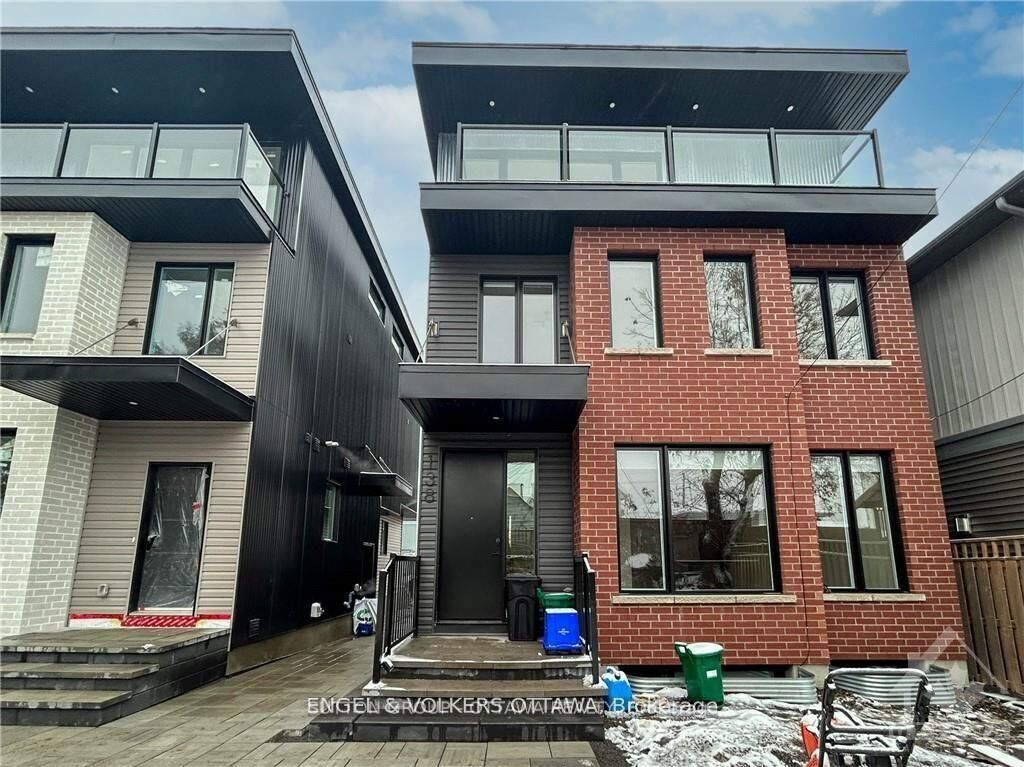Property Photo: 136 Carillon Street A ON K1L 5Y3