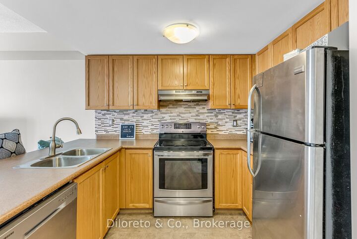 Property Photo:  39 Goodwin Drive 309  ON N1L 0E5 
