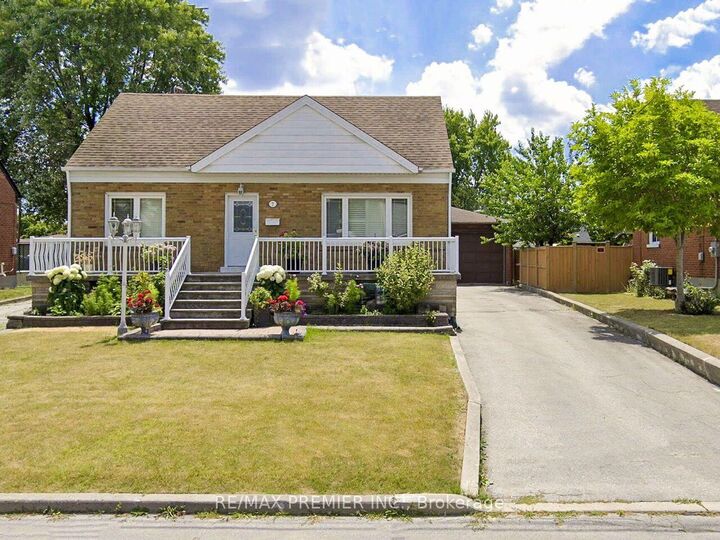 7 Mayall Avenue — photo 1