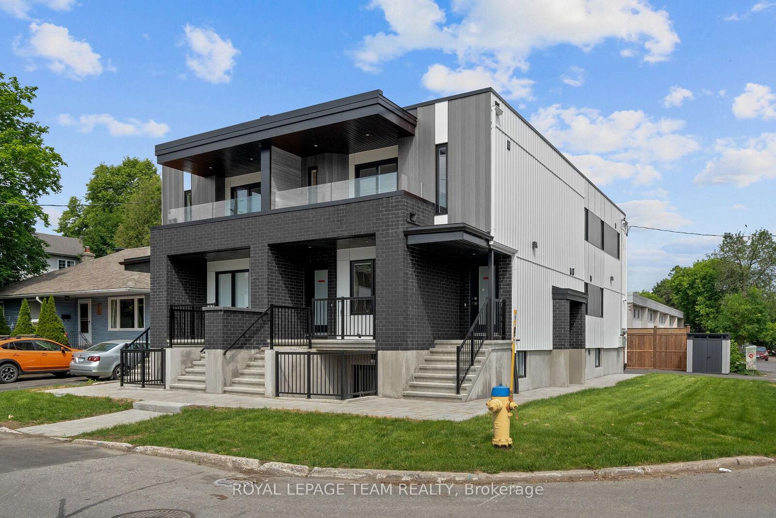 Photo de la propriété:  998 Hollington Street Upper  ON K1Z 7Z9 