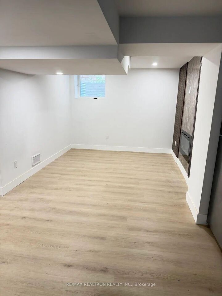 Property Photo: 23 Tierra Avenue Bsmt ON L6A 2Z6