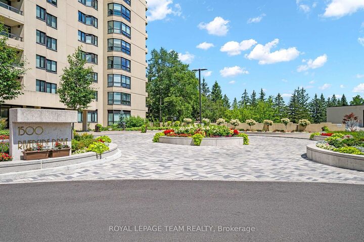 Property Photo:  1500 Riverside Drive 2408  ON K1G 4J4 