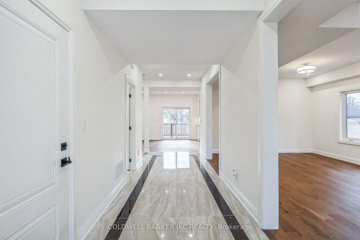 Property Photo: 722 Beach Boulevard ON L8H 6Y7