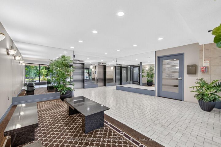 Property Photo: 2825 Islington Avenue 814 ON M9L 2K1