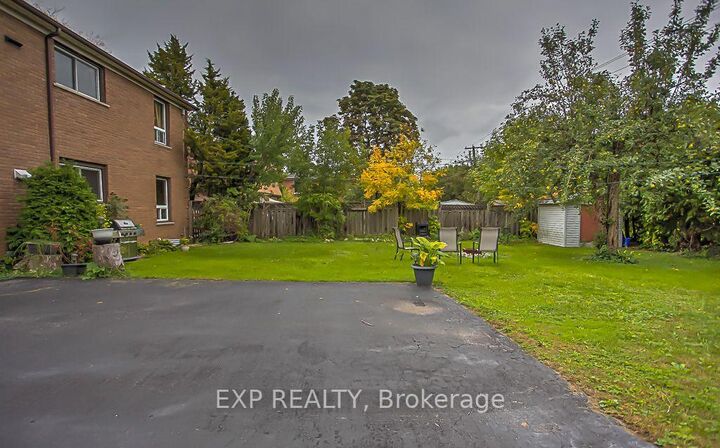Property Photo: 1374 Charles Drive #2B ON L7P 2C9