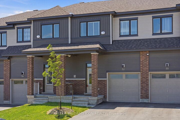 Property Photo: 52 Pumice Place ON K2J 7H5