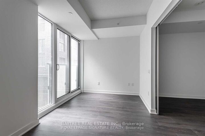Property Photo: 115 Blue Jays Way 602 ON M5V 3T3