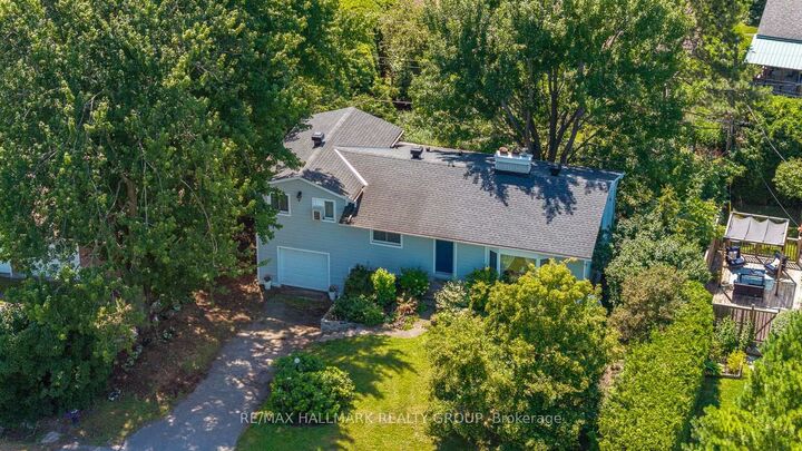 Property Photo: 5290 Driscoll Drive ON K4M 1E6