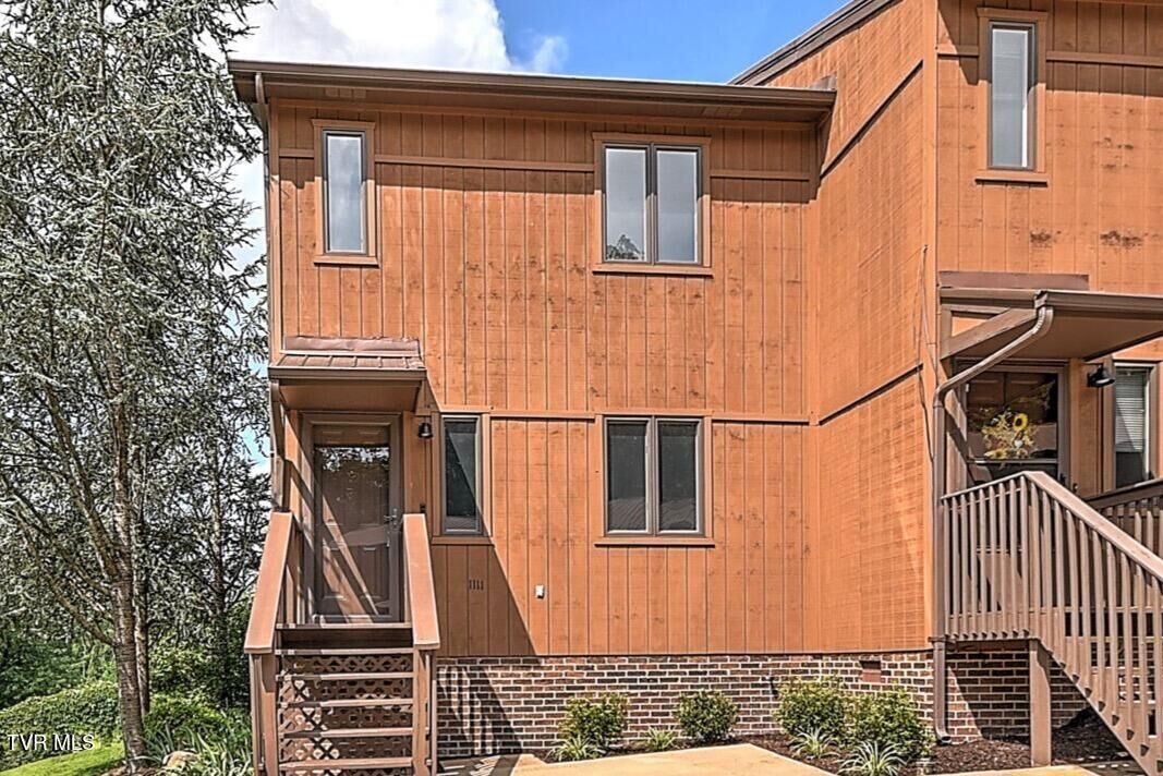 Property Photo: 1111 Timbers East * TN 37745