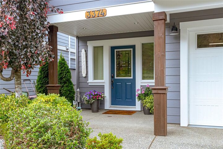 Property Photo: 3374 Hazelwood Rd BC V9C 0G9