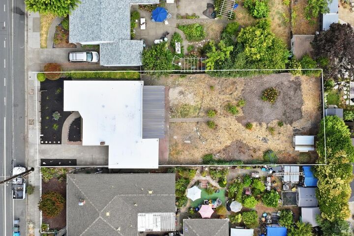 Property Photo: 706 Brigham Avenue CA 95404