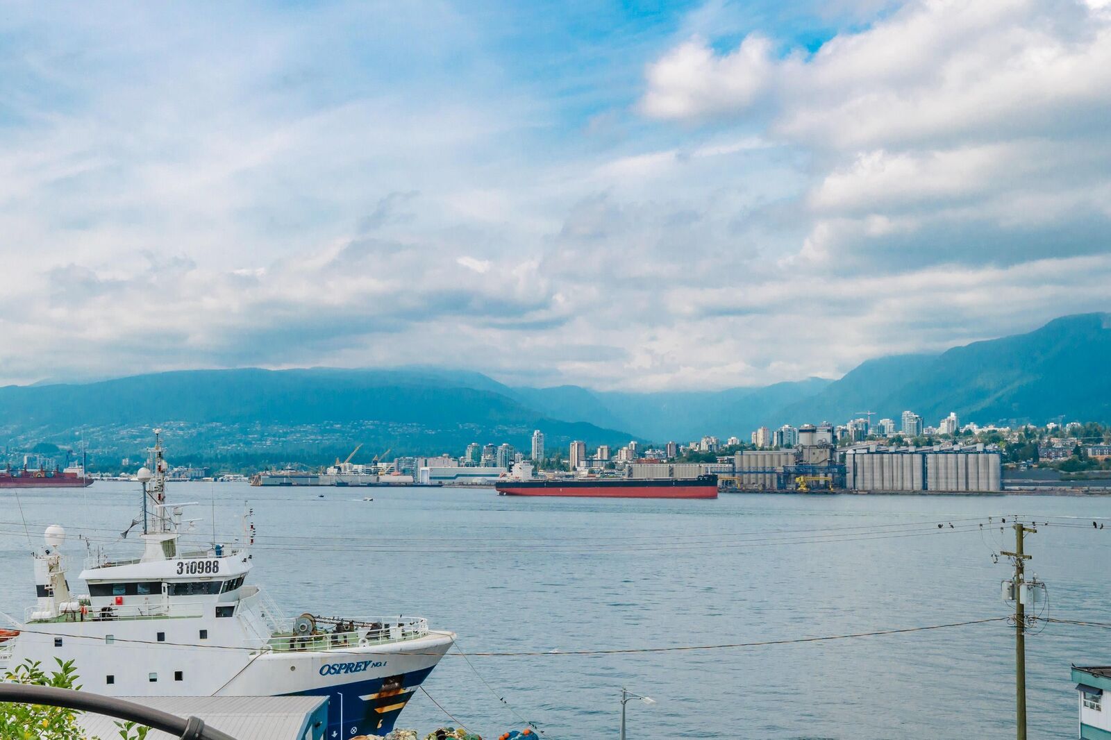 Property Photo:  2385 Wall Street  BC V5L 1B8 