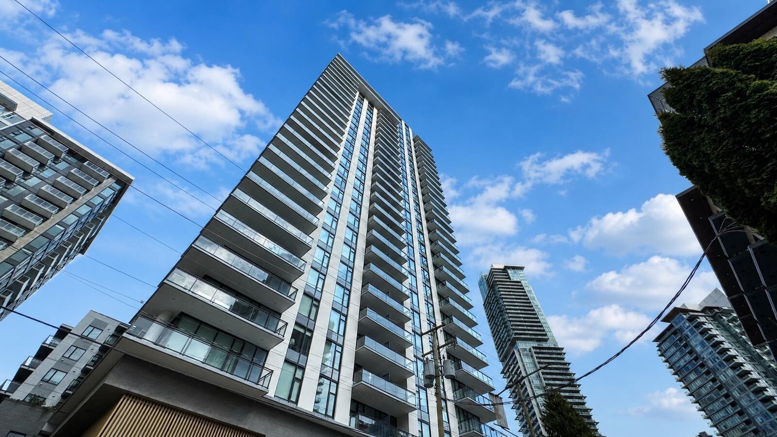Property Photo: 626 Claremont Street 901 BC V3J 0T1