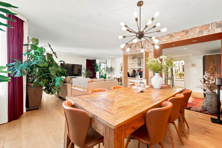 Property Photo: 738 Broughton Street 1601 BC V6G 3A7