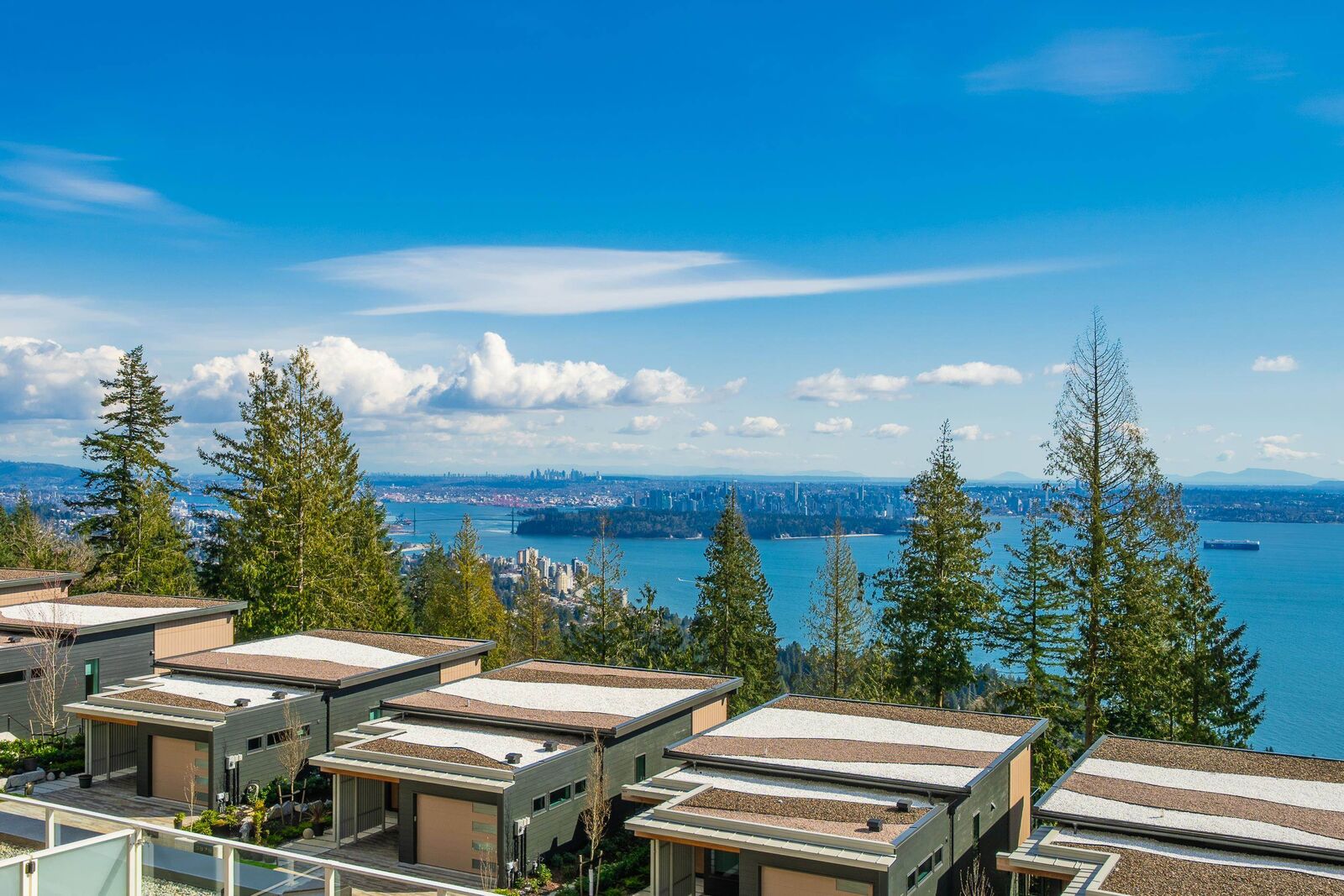 Property Photo: 3963 Uplands Way 506/ BC V7S 0B6