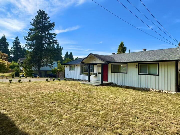 Property Photo: 22543 123 Avenue BC V2X 4E3