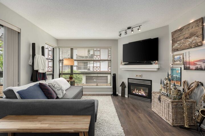 Property Photo: 124 W 3rd Street 305 BC V7M 1E8