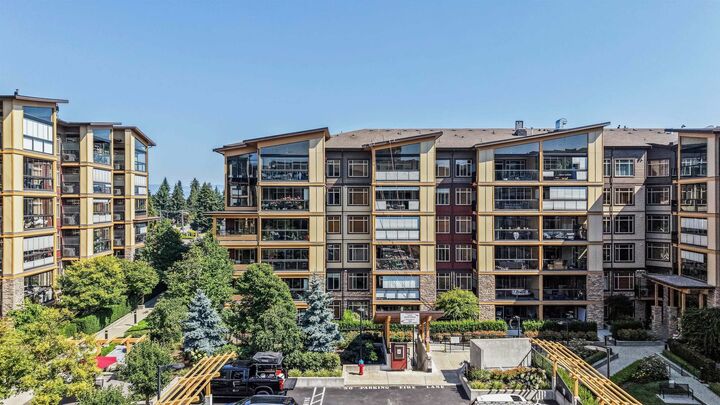 Property Photo:  32445 Simon Avenue 104  BC V2T 3R7 