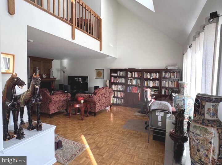 Property Photo: 5 Hanover Court NJ 08540
