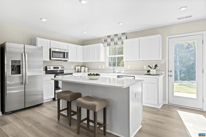 Property Photo: 334 Arches Ln VA 22923