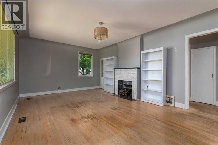 Property Photo:  5213 48 Street  AB T9V 0J2 