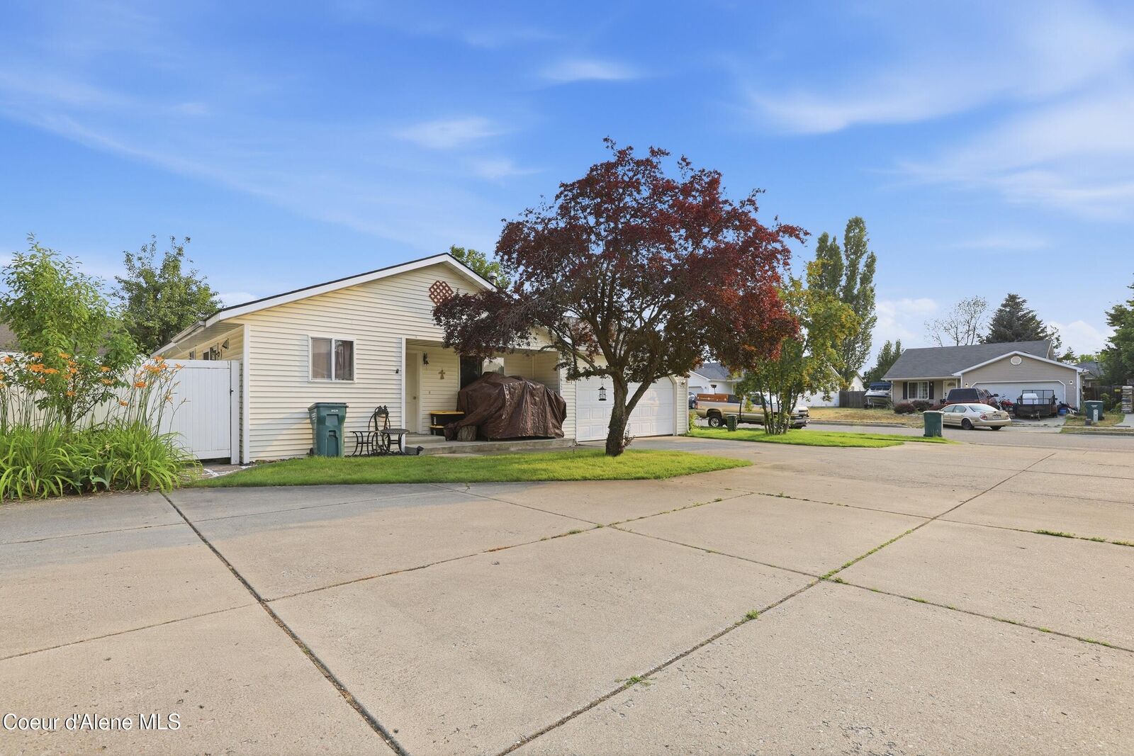 Property Photo: 7652 N Heartland Dr ID 83815