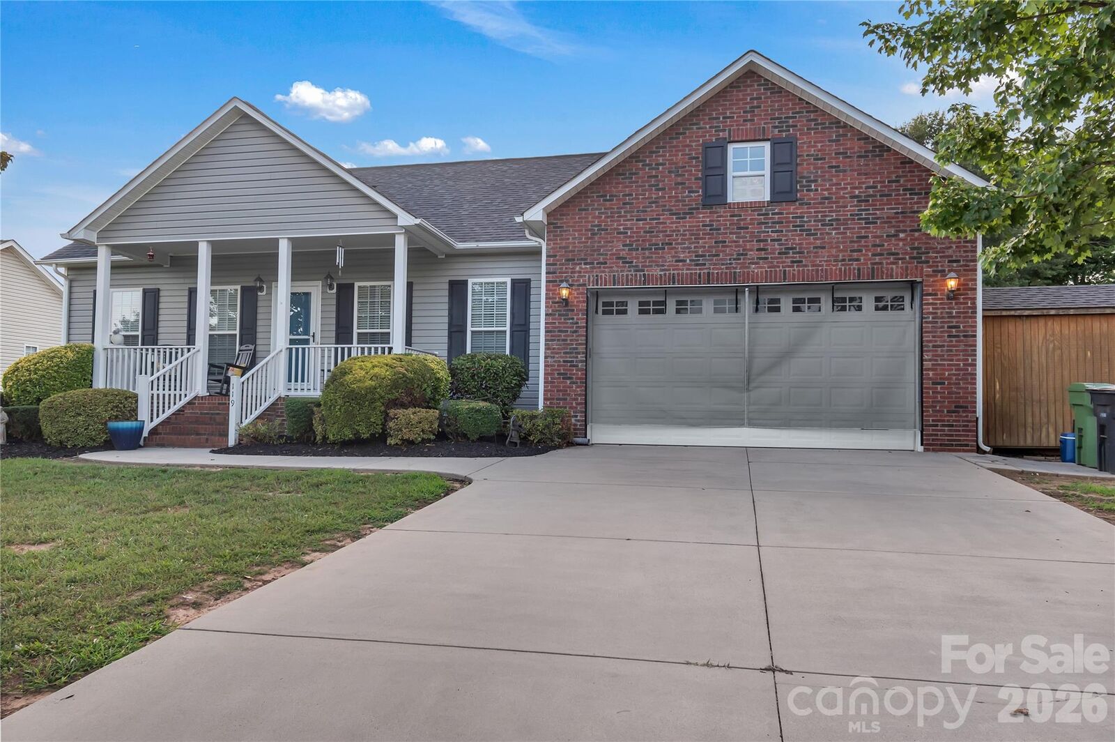 Property Photo: 119 Brookview Drive NC 28152